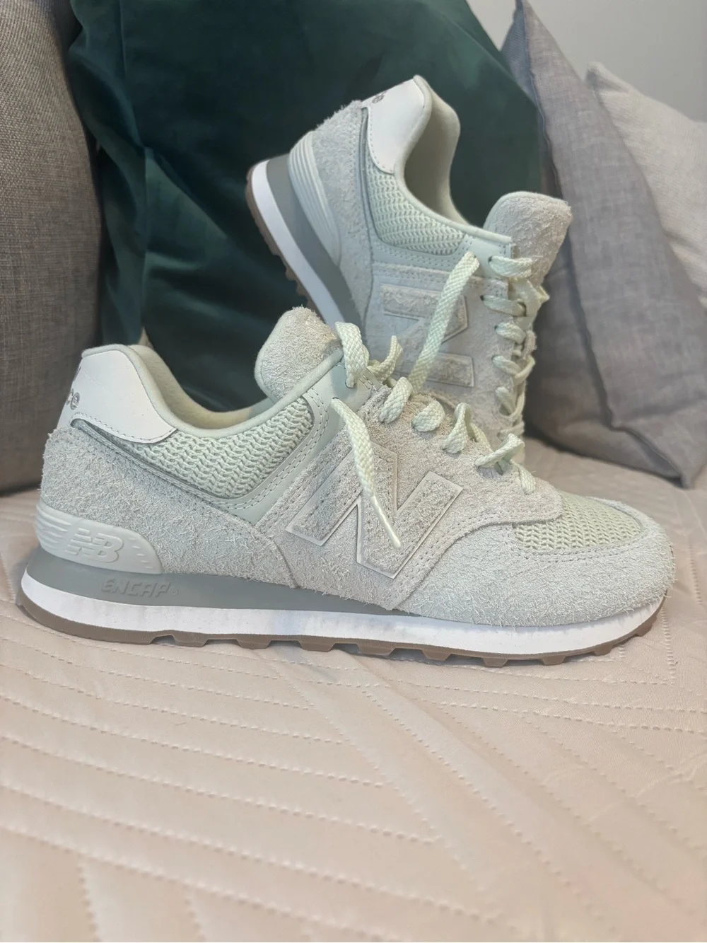 0New Balance Women’s Classic Suede & Mesh Sneakers in Cream & Seafoam Green